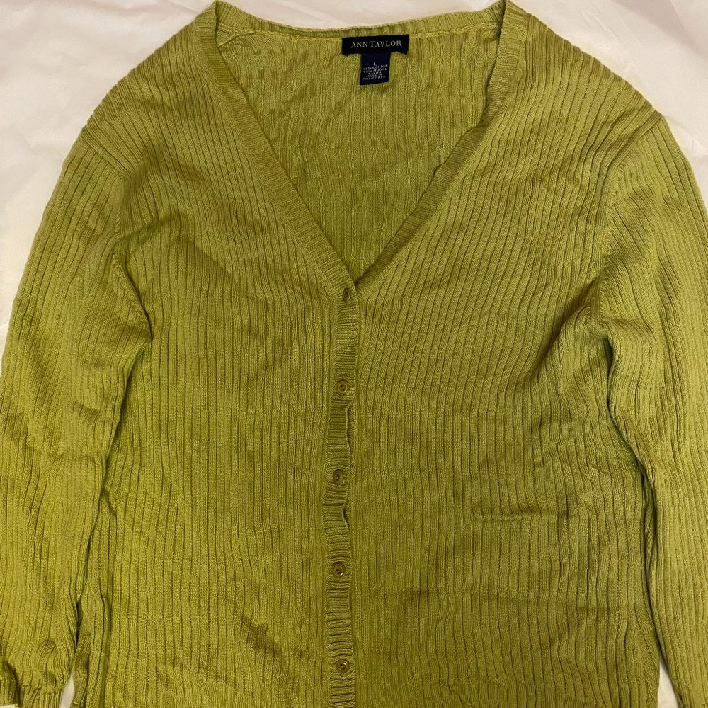 Ann Taylor Green Sweater - Picture 4 of 4
